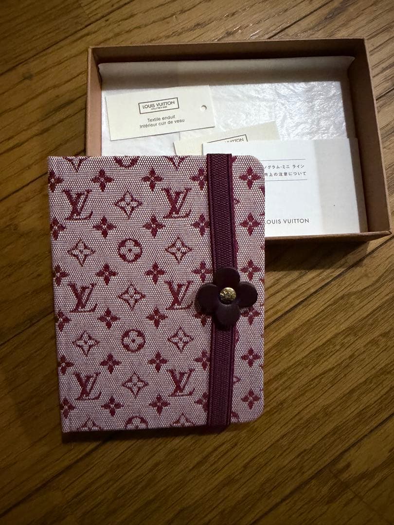 ノートブックMM・ジェーン ｜ルイ・ヴィトン 公式サイト - GI1186 ルイ