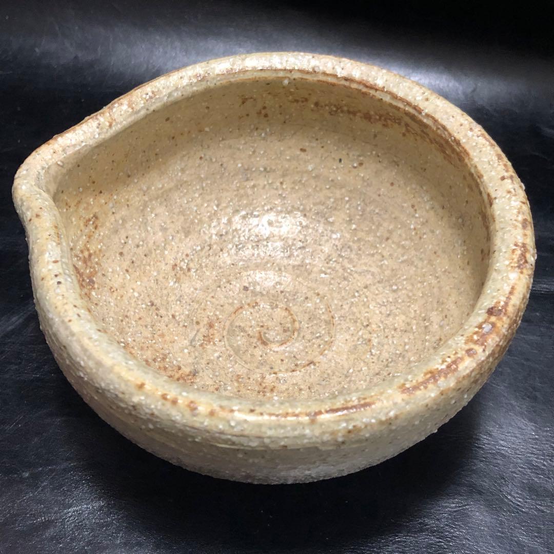 遺品整理◇蔵から謎の名の入った素焼きの抹茶茶碗？が