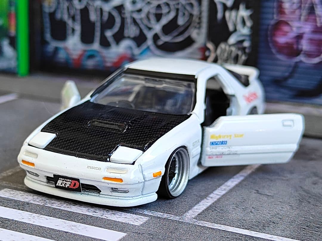 トミカ改造 マツダ FC 頭文字D仕様 シャコタン ☆深リム ☆ホットウィール