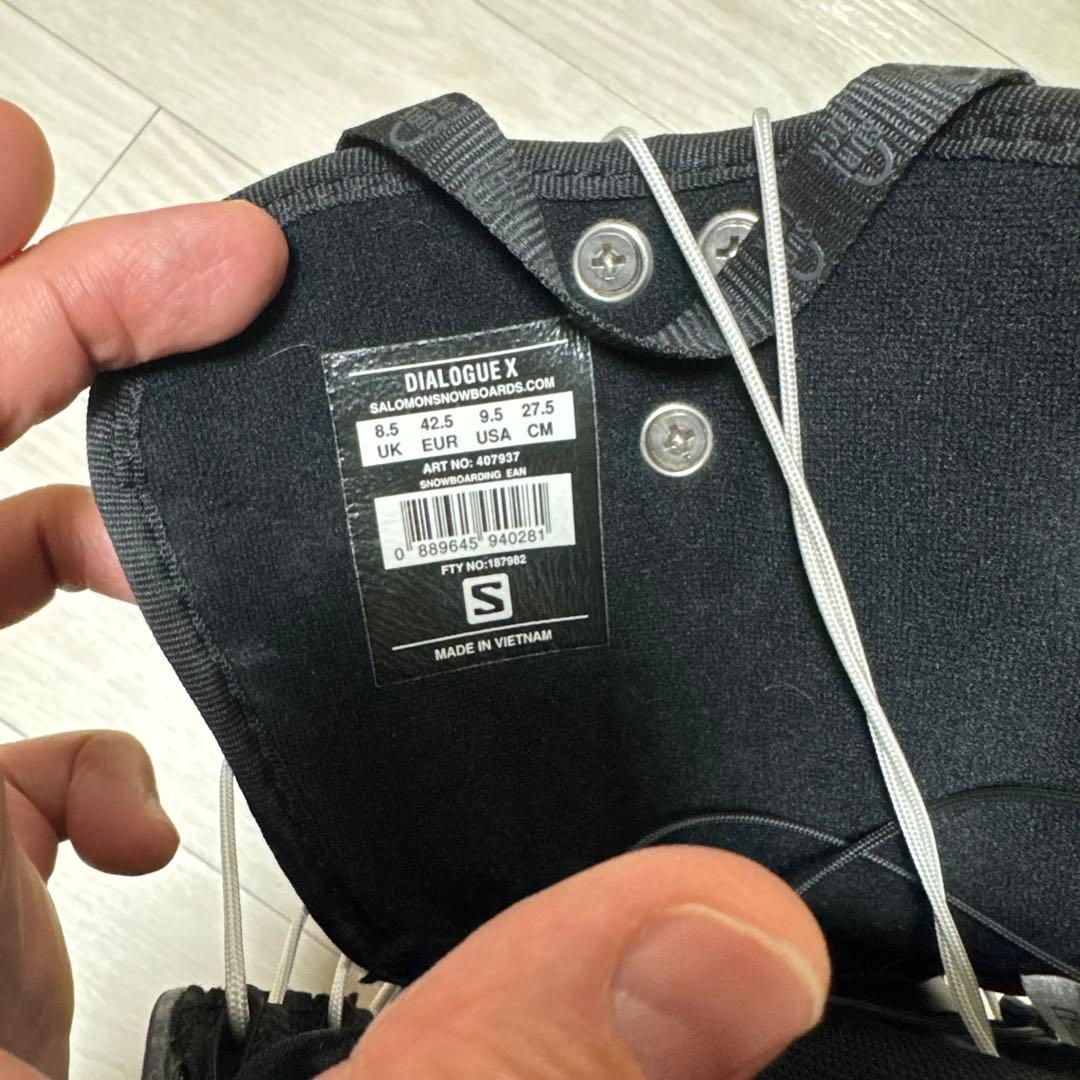 Salomon スノーボードブーツ ブラック/レッド