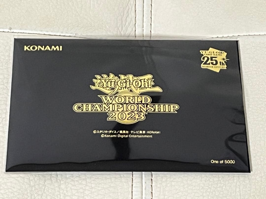 遊戯王 WCS2023 来場者特典 ブラックマジシャンガール 魔法の筒 25th