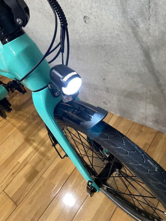 VELMO Carbon-SS 超軽量カーボン20インチ折りたたみ電動アシスト