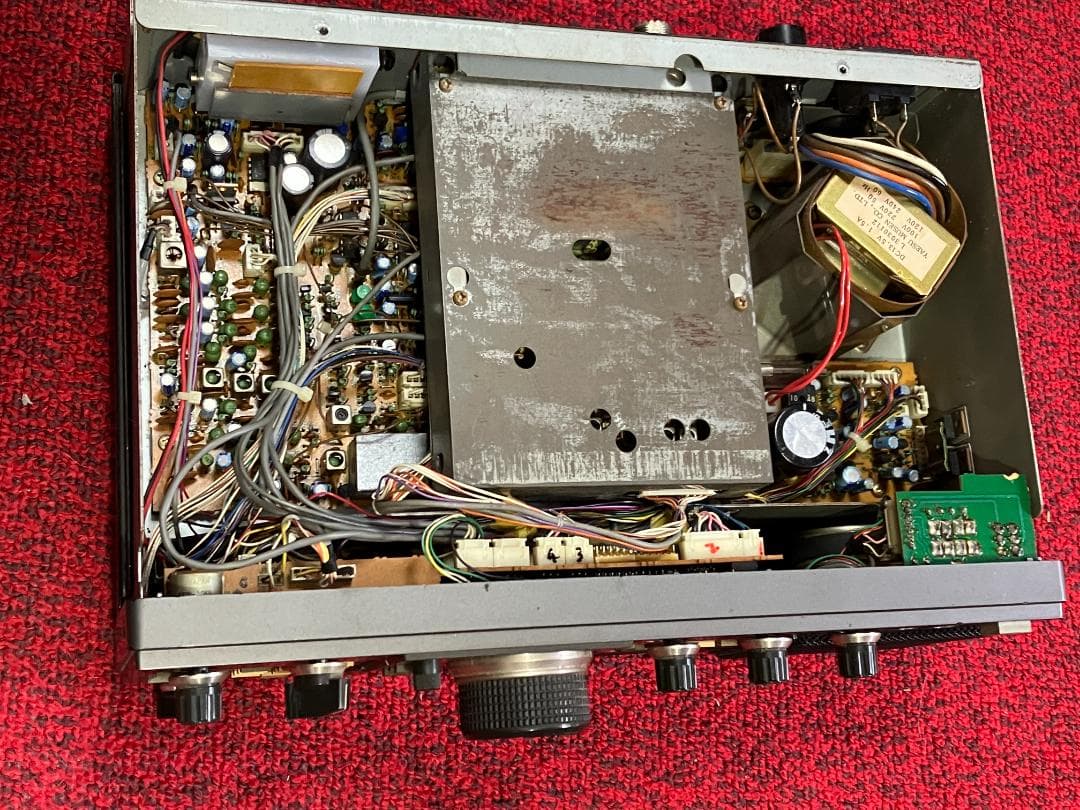 YAESU FRG-8800 通信型受信機 現状品 YAESU FRG-8800 通信型受信機