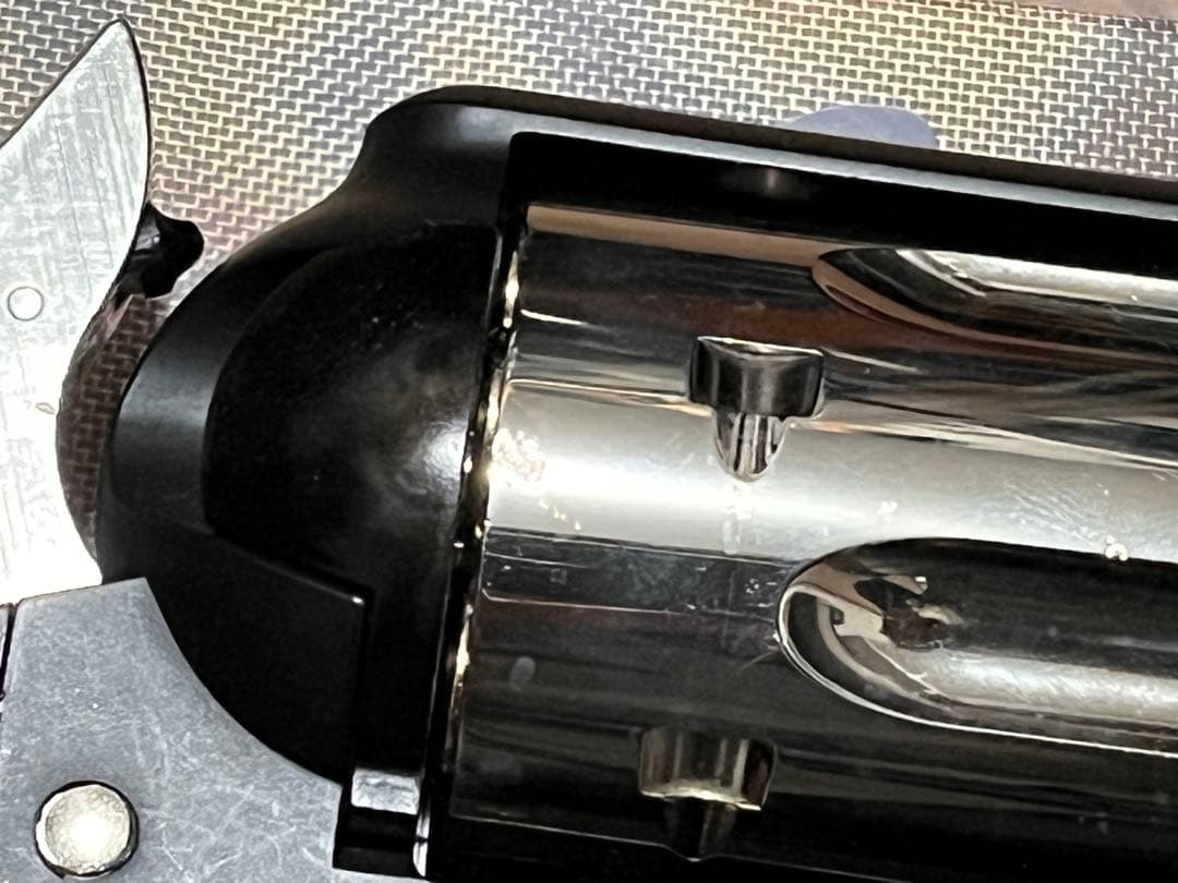 COLT S.A.A. .45 シングルアクションリボルバー