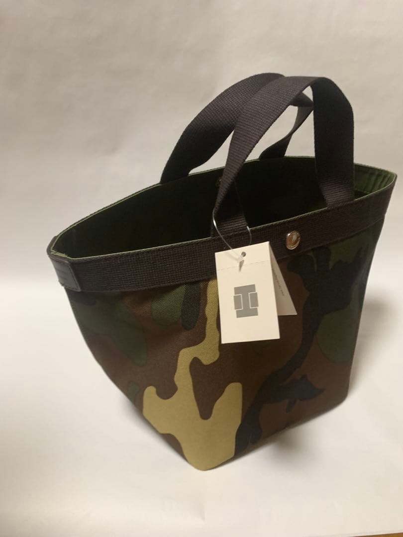 エルベシャプリエ 707c ノワール　舟形 トートバッグ M迷彩柄