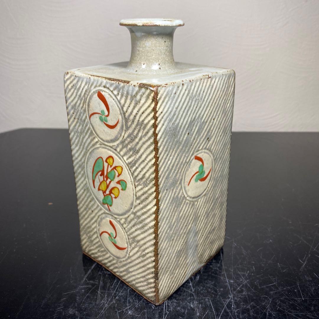 島岡達三(人間国宝) 赤繪方壺 人間国宝 島岡達三 象嵌赤絵方壺