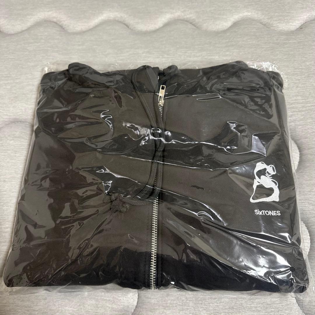 SixTONES MILESixTONES パーカー 新品 - メルカリ