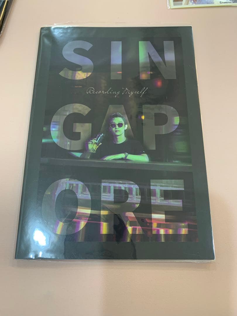 アイドル B1A4 JINYOUNG 2019 Season's Greetings