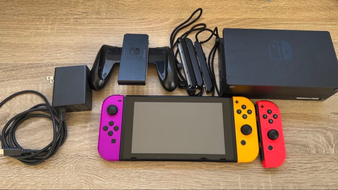 ニンテンドースイッチ　コントローラーおまけ付