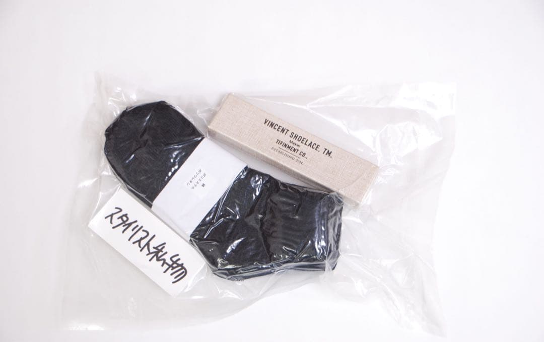 スタイリスト私物 ヴィンセントシューレース 美品 - メルカリ