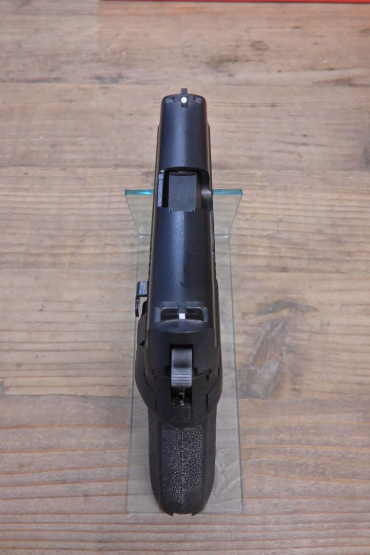 モデルガン タナカ SIG SAUER P229ブラック(発火式）