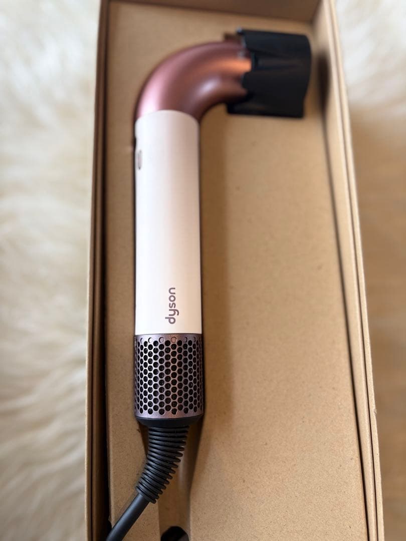 Dyson Supersonic ヘアドライヤー HD17 動作正常品