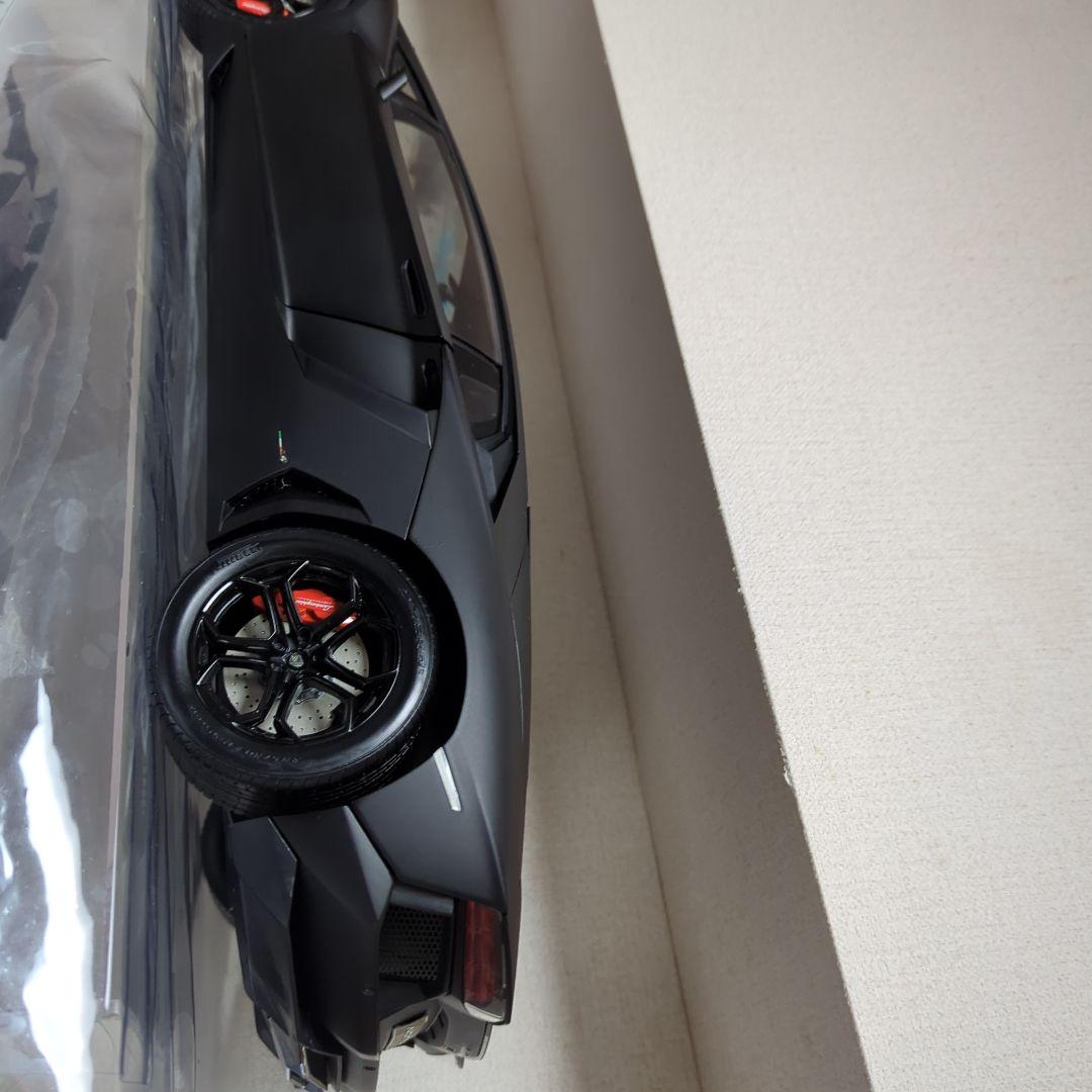 1/8 ポケール Pocher ランボルギーニ アヴェンタドール