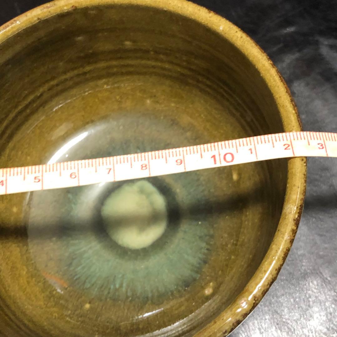 究極の美◆蔵から美しいエメラルドの透明な釉薬が掛けられた抹茶茶碗が出て来ました。