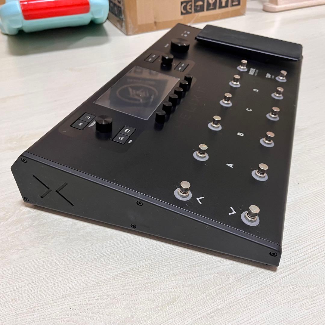 美品　LINE6 HELIX LT
