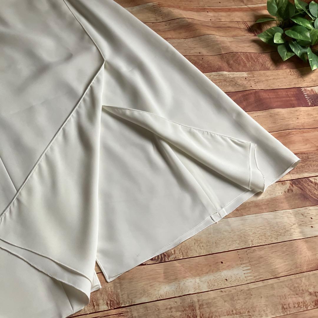 【美品】CHANEL ロゴプレート センタースリットスカート 40