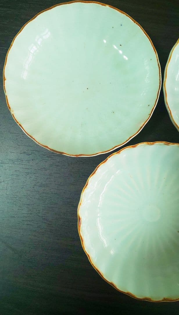 古伊万里 菊花紋 影青のような青白磁 水色なます皿3セット
