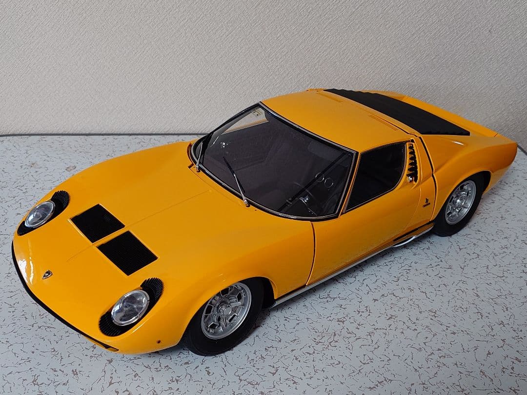 アシェット ランボルギーニ ミウラ をつくる 完成品【ジャンク・動作