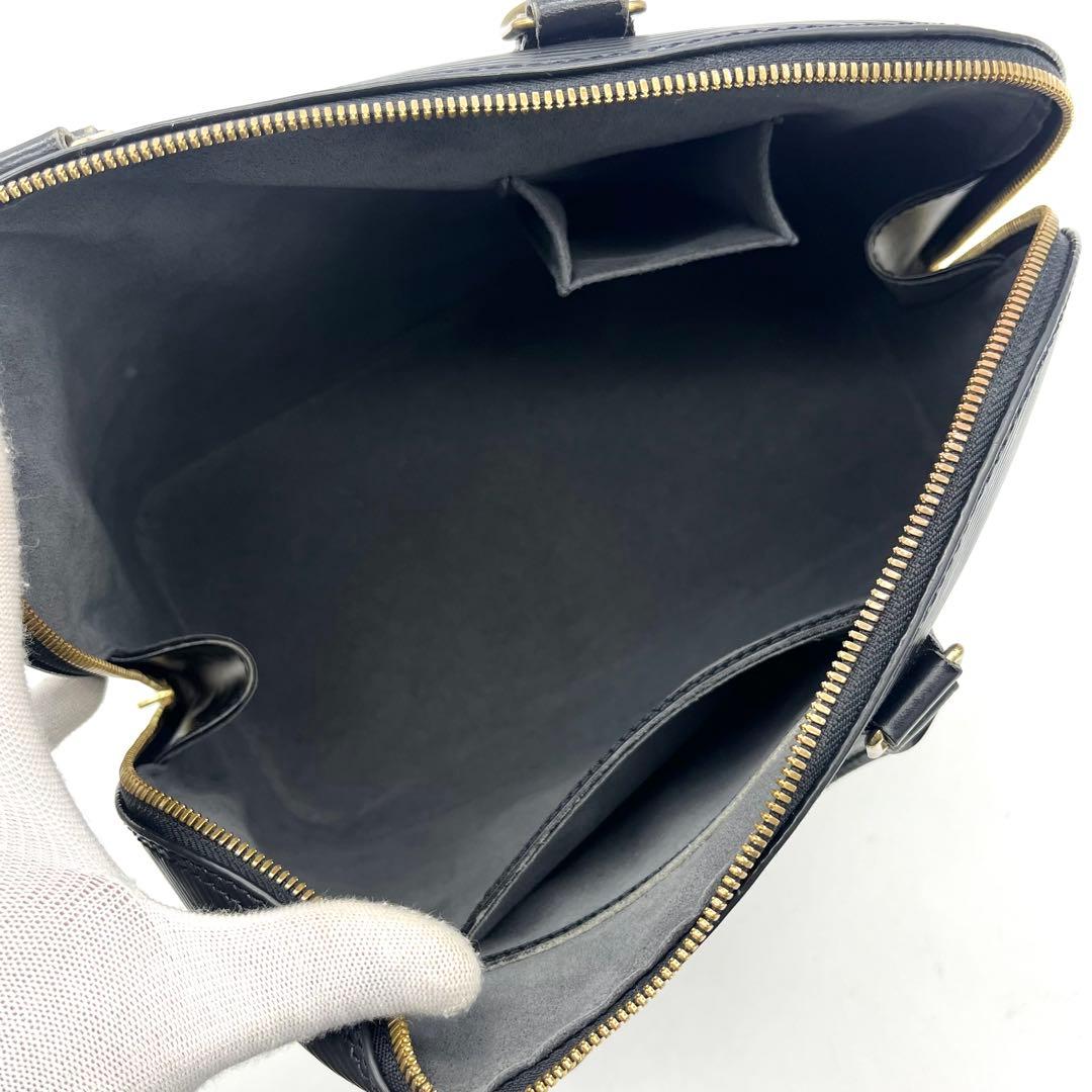 ルイヴィトン エピ ハンドバッグ アルマ 正規品 本物 黒色 M52142