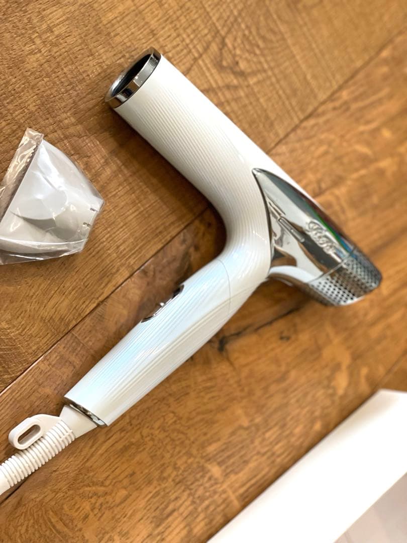 【ジャンク品】ReFa ドライヤー　2022年製　ギャランティカードあり