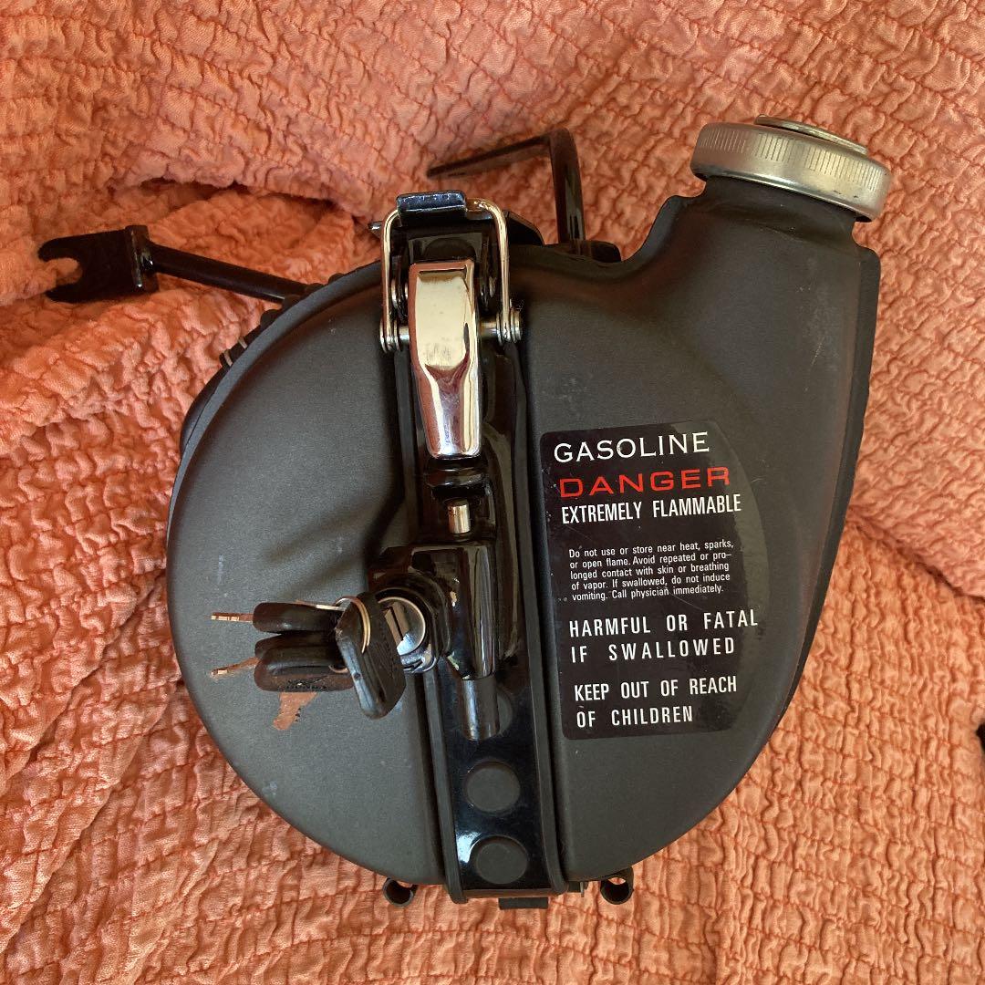 ハンターカブ純正サブタンクホルダー