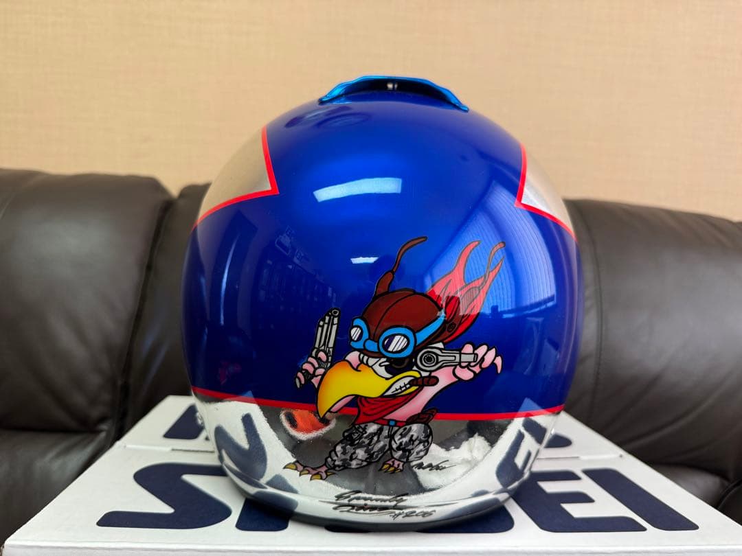 4輪専用ARAI ヘルメット　近藤真彦レプリカ　マッチ！