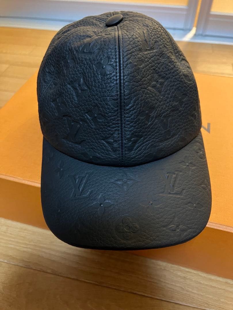Louis Vuitton 黒 レザー キャップ
