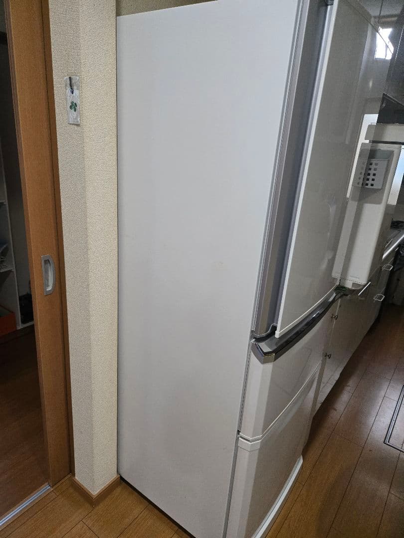 三菱ノンフロン冷凍冷蔵庫 MR-C34D-W形 2019年製