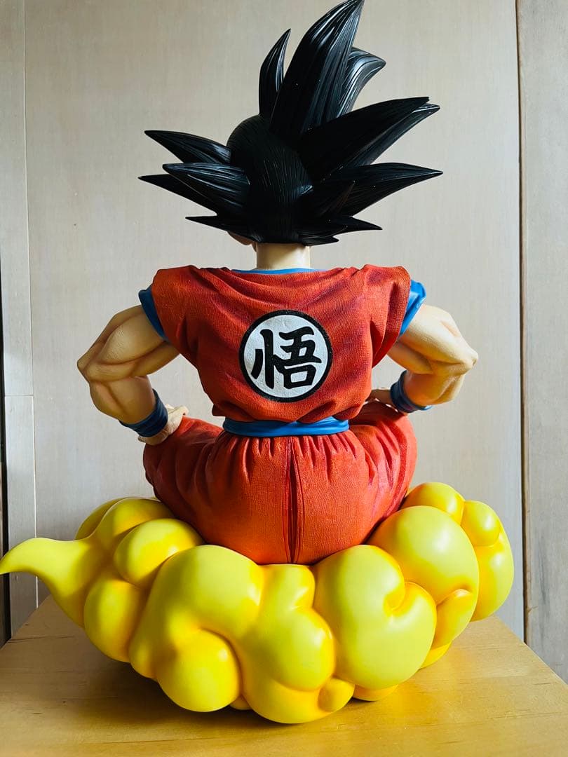 大きさ約41cm重さ約6.8キロ 孫悟空&筋斗雲 フィギュア ドラゴンボールZ