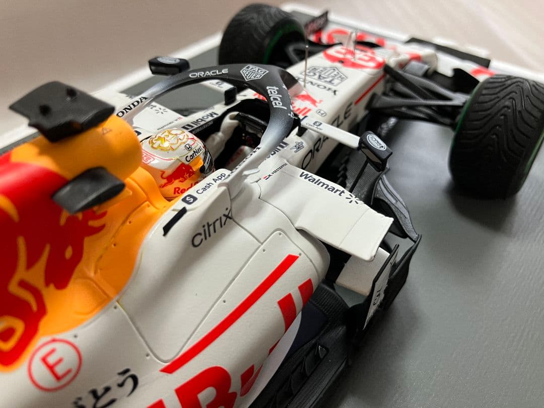 O⑭ 1/18 スパーク製 レッドブルRB16BトルコGP ありがとうカラー
