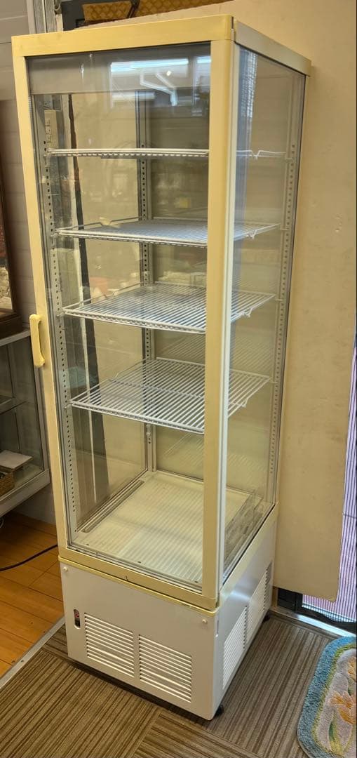 サンヨー　冷蔵ショーケース SSR-280N 送料込み　値段下げました