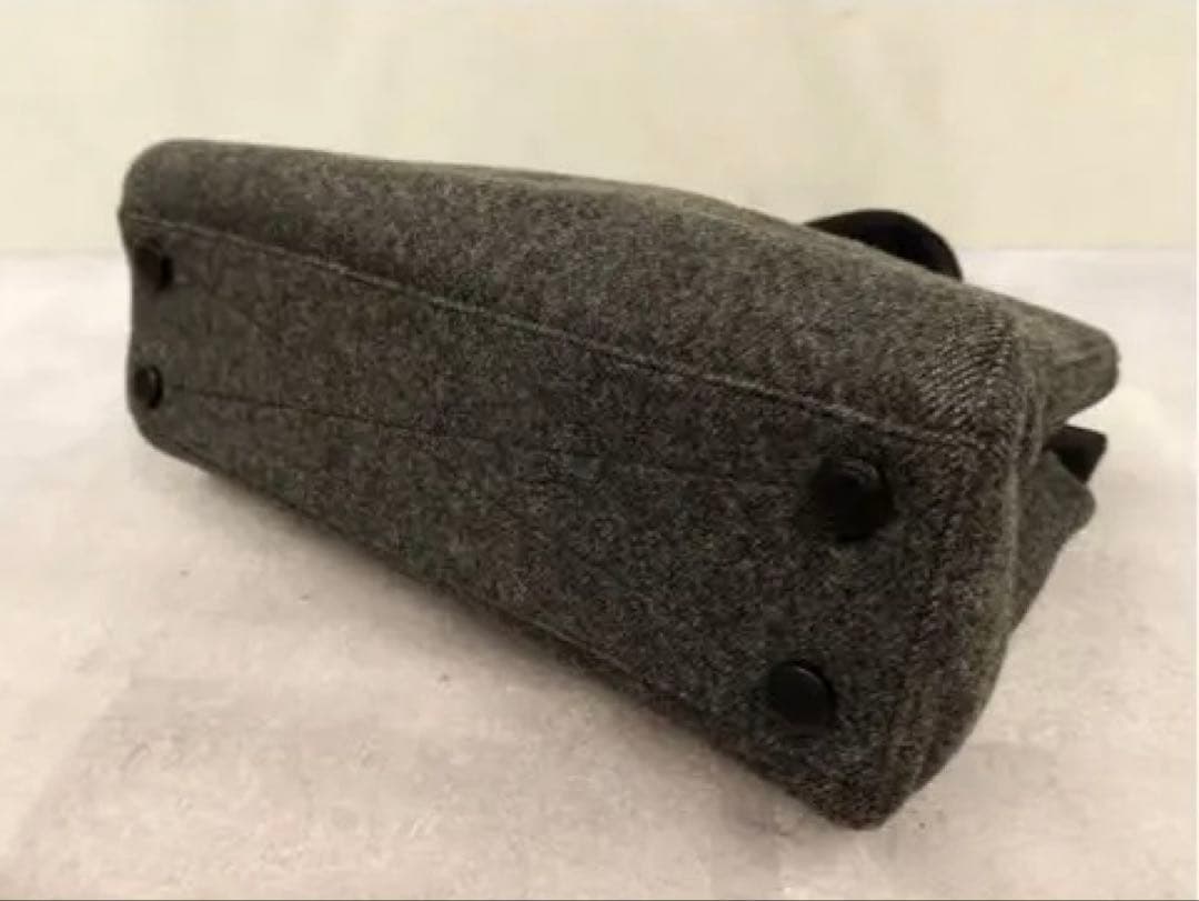 ♥*】様 超美品　PRADA プラダ　三角ロゴ　ウール カーフ レザー 本革　ハ