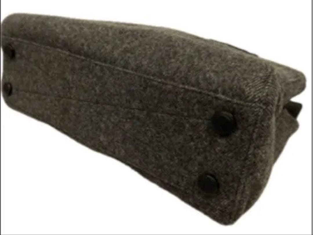 ♥*】様 超美品　PRADA プラダ　三角ロゴ　ウール カーフ レザー 本革　ハ