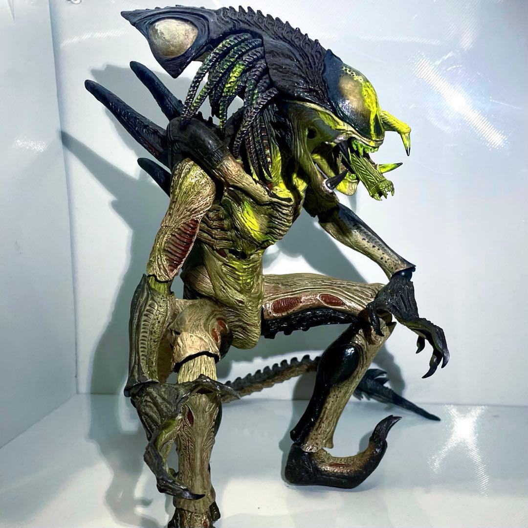 ホットトイズ AVP2 エイリアンvsプレデター コレクターズBOX 限定品