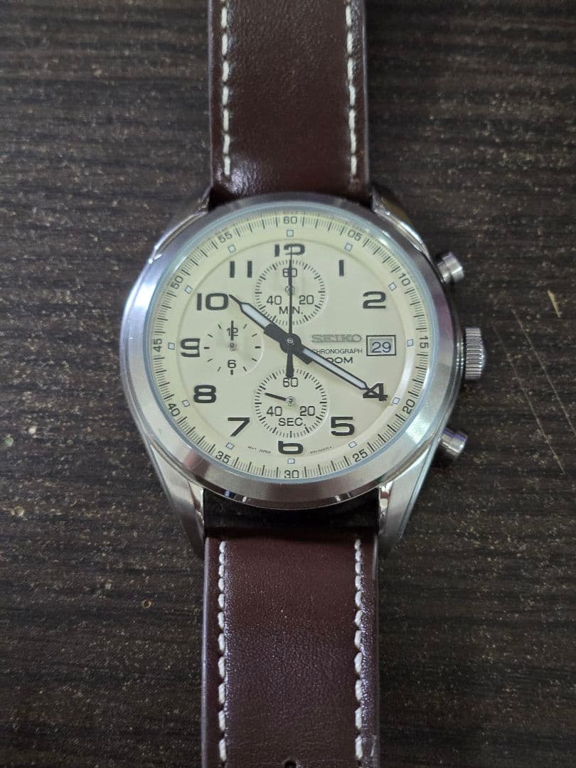 【最終値下げ】セイコー Seiko chronograph SSB273P1