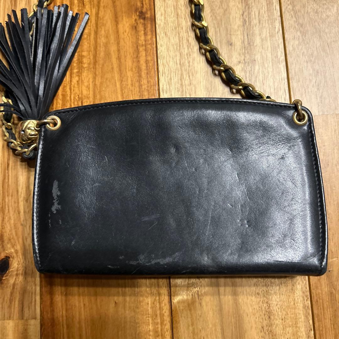 シャネル　斜めがけポシェット　紺色