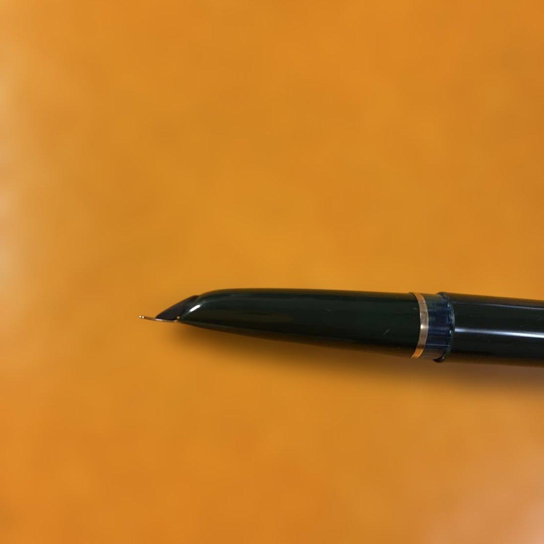 montblanc モンブランシルバーとグリーン　No.32 キャップ式万年筆