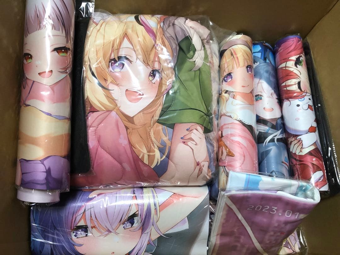 ホロライブまとめ売り　引退品。直筆サイン15枚。複製サイン14枚。フルセット28