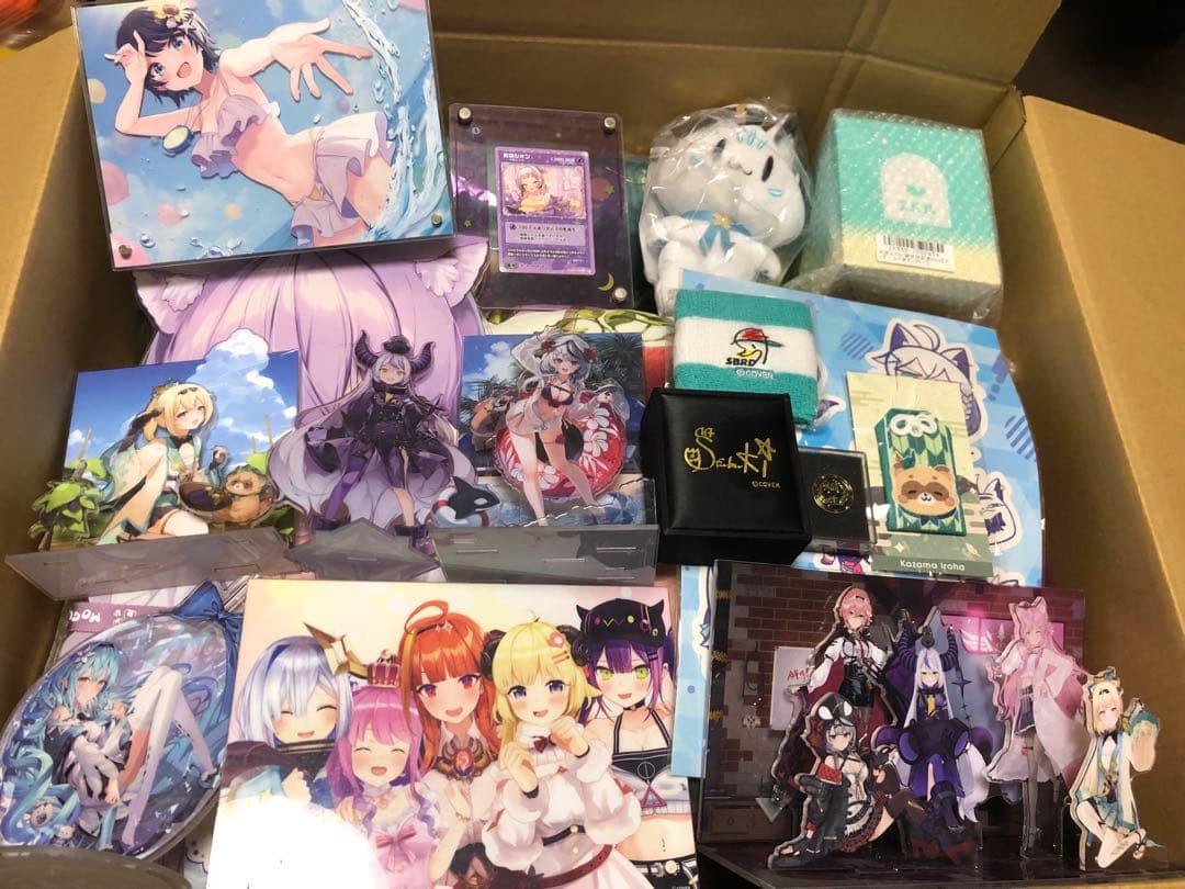 ホロライブまとめ売り　引退品。直筆サイン15枚。複製サイン14枚。フルセット28