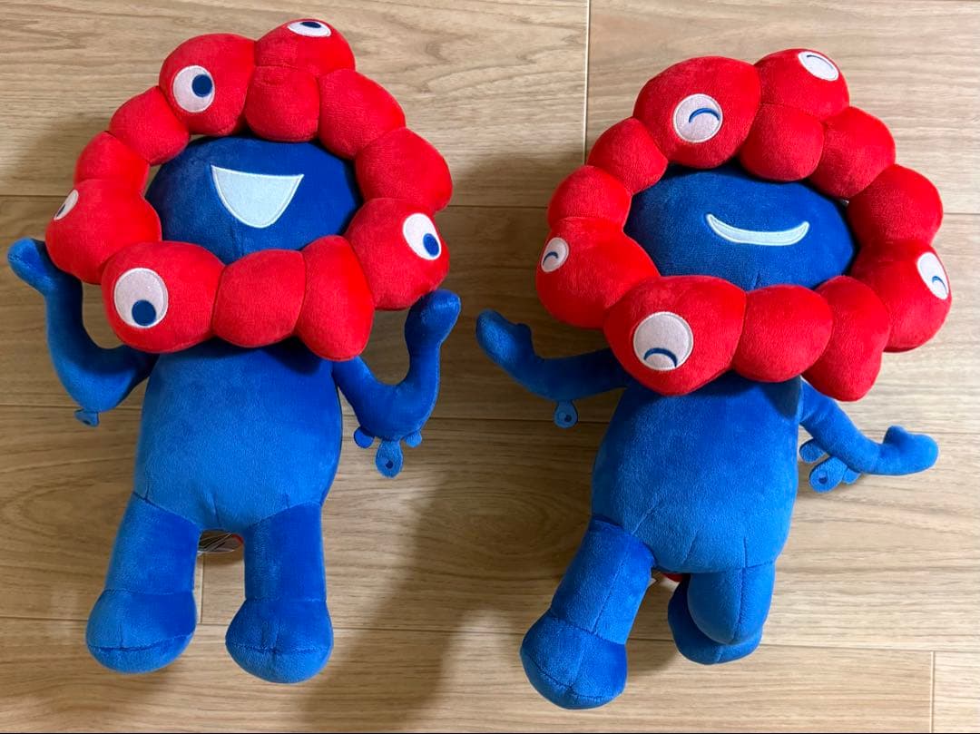 EXPO2025 ミャクミャク BIGぬいぐるみ 2種類 EXPO2025 ミャクミャクBIGぬいぐるみ 全2種セット