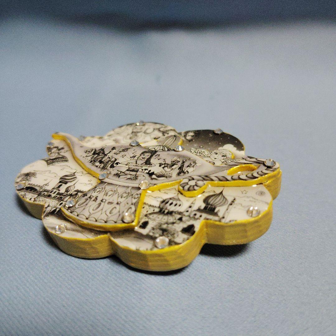 チャールズ・ファジーノ 3Dブローチの通販はau PAY マーケット - 輸入