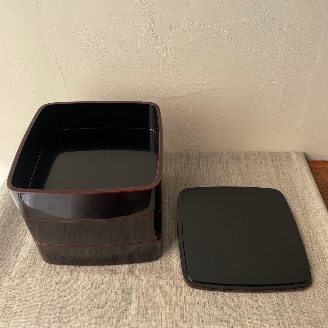 溜塗 木製 漆器 重箱 3段 19.5cm 黒　無地　胴張り