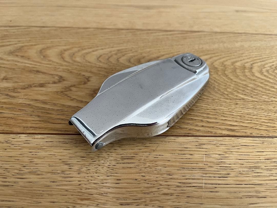 ➇-1 SR400 純正 タンクキャップ 初期型ムール貝美品