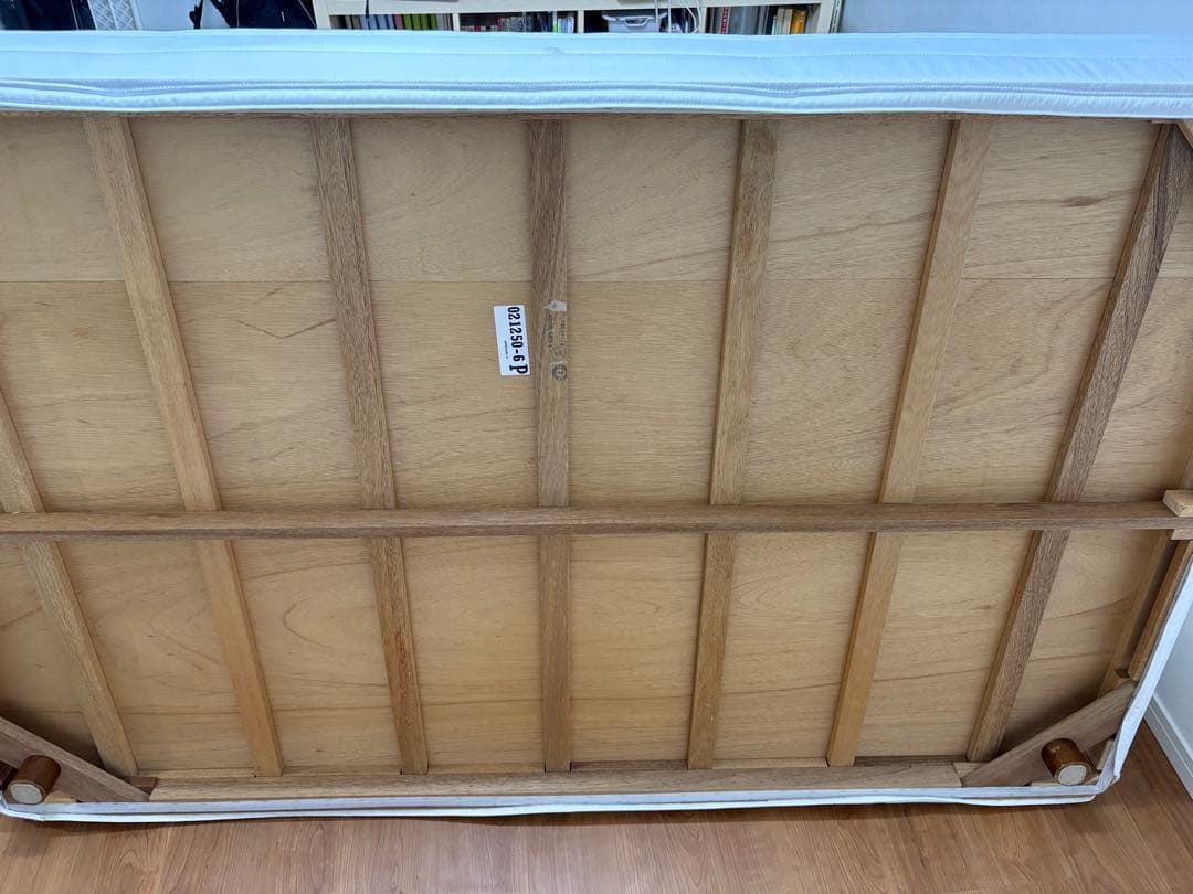 （最終値下げ）無印脚付マットレス（セミダブル）