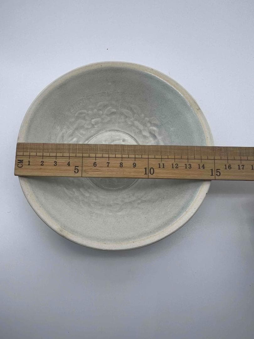 北宋時代 青白磁刻花魚藻文輪花鉢 盞 茶碗 景徳