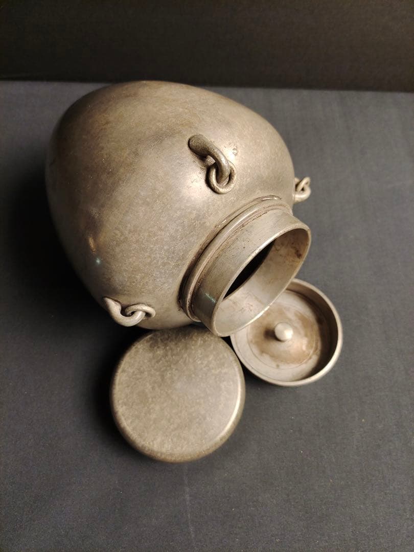 古錫 蔵六居造 錫製無紋四耳帯環茶心壺 茶道具 茶筒 古美術品 重さ910g