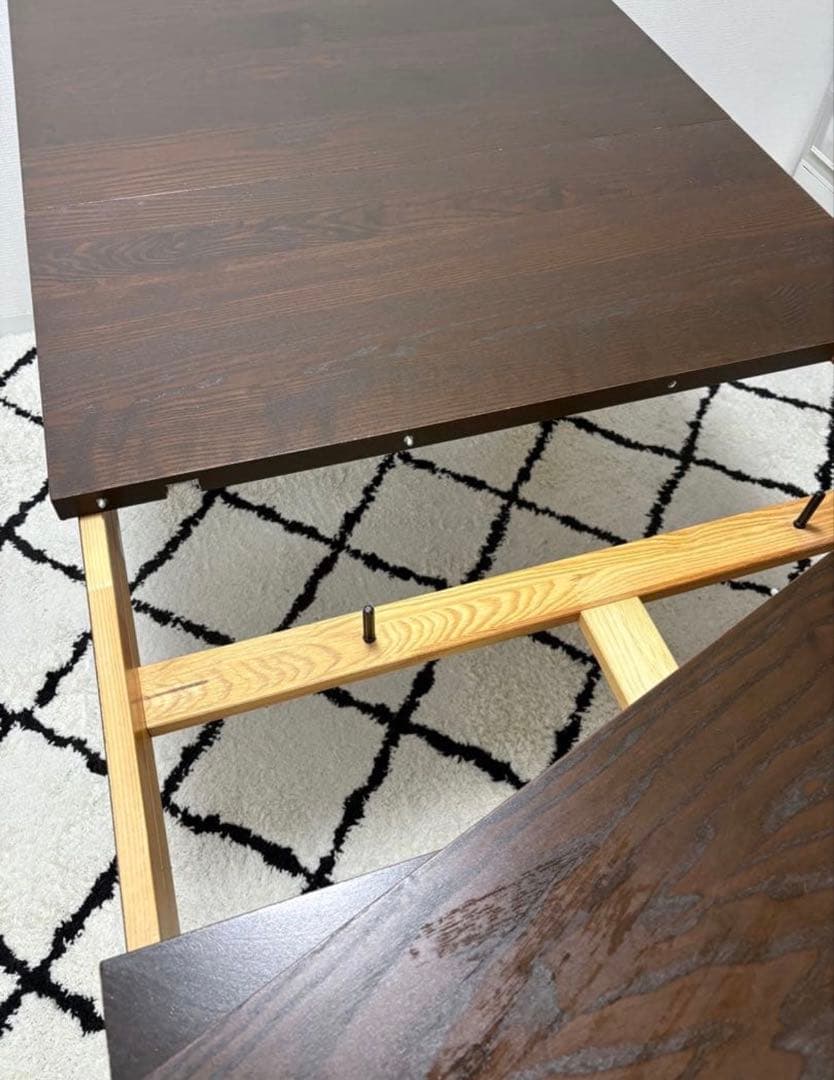 ®️【送料込み】IKEA イケア 伸長式ダイニングテーブル BJURSTA