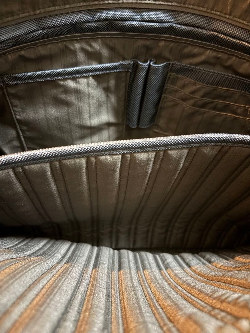 美品 TUMI トゥミ 68416DNYE トートバッグ ネイビー正規店購入