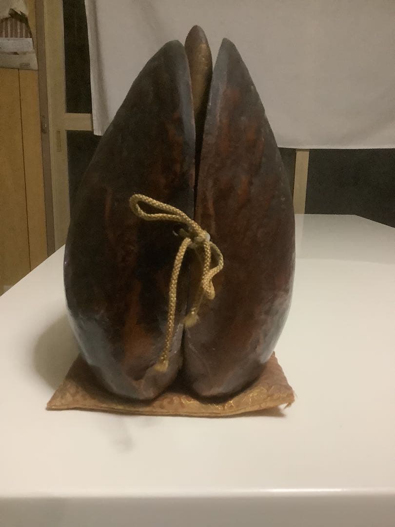 重厚 真鍮製 貝殻型 厨子 仏像置物 仏教工芸品 高級骨董 約2kg 2026