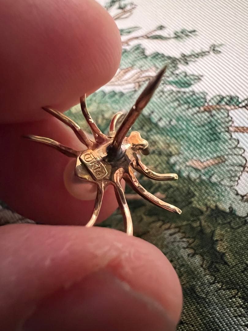 田崎真珠☆k14 蜘蛛 クモ☆ブローチ☆パール☆綺麗です